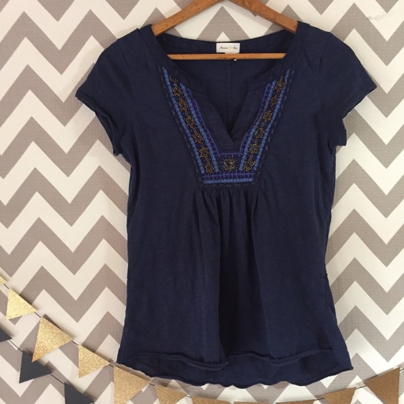 Anthropologie Tops - LIKE NEW Anthropologie meadow rue beaded top